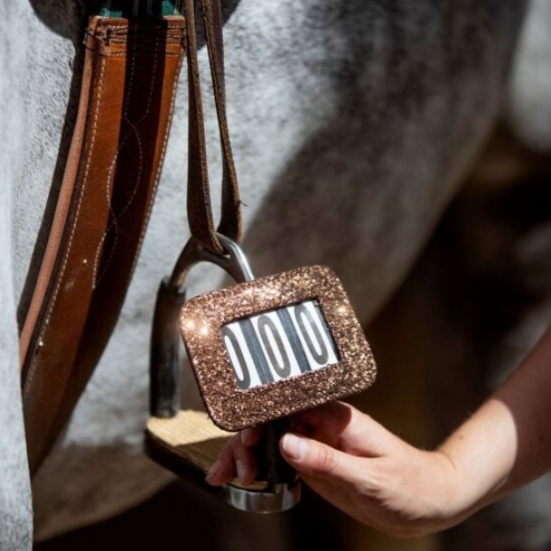 HG Stvne nummer med glitter - Brun